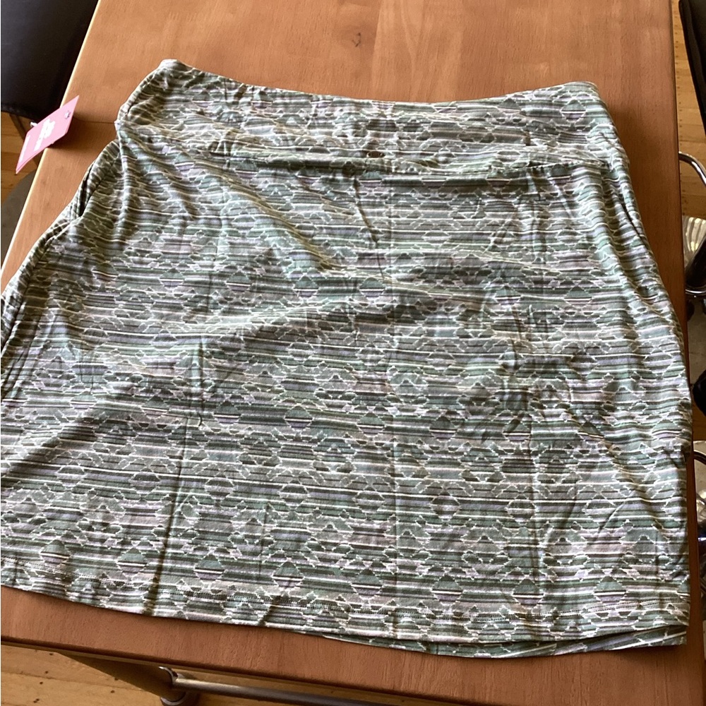 Sherpa Padma Pull-On Skirt